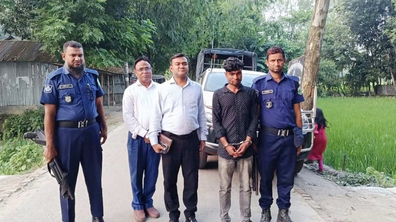 কুড়িগ্রামে গাঁজা সেবনে যুবকের তিন মাসের কারাদণ্ড