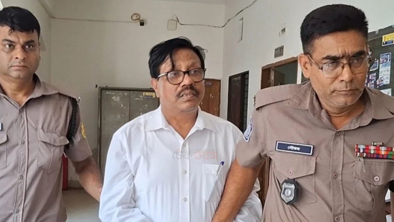 হত্যাচেষ্টা মামলায় গ্রেফতার দেখানো হলো সাবেক এমপি নূর মোহাম্মদকে