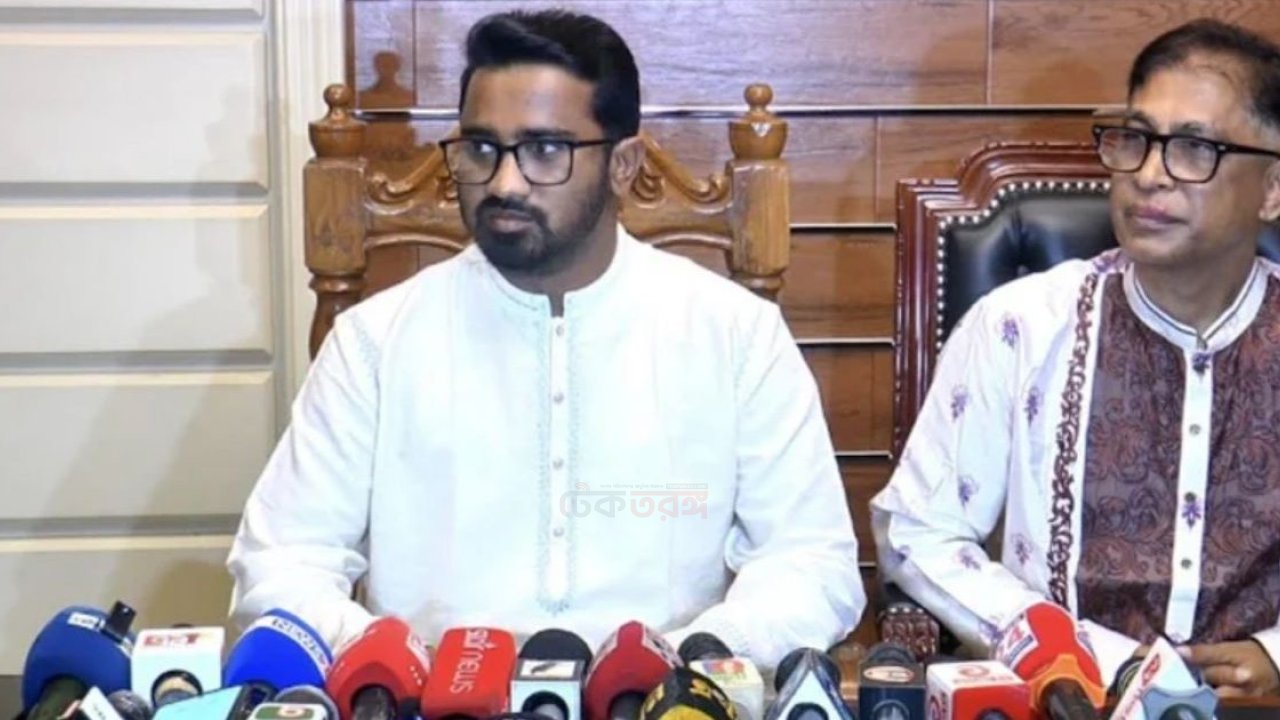 দিল্লিতে বসে আওয়ামী লীগ, দেশে থেকে জামায়াত ষড়যন্ত্র করছে: রাশেদ খাঁন
