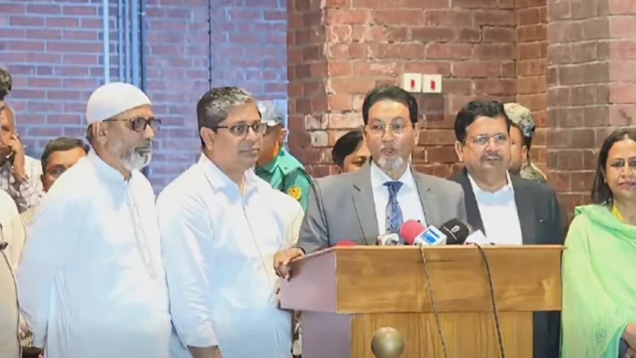 স্থানীয় নির্বাচনে প্রভাব বা প্রশাসনিক হস্তক্ষেপ বরদাশত করা হবে না: চিফ হুইপ