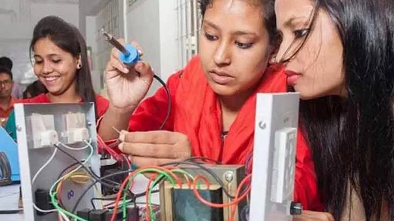 কারিগরি শিক্ষায় বিনিয়োগে বদলাবে অর্থনীতি