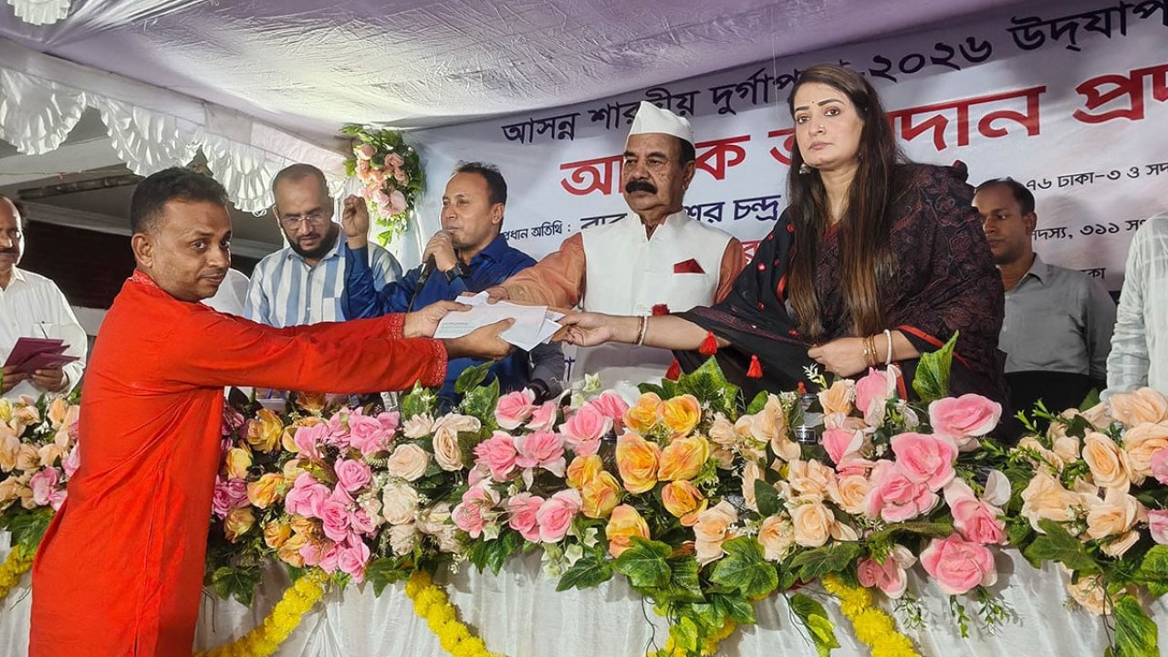 ফ্যাসিস্ট হাসিনা এখন প্রতিবেশী দেশের তুরুপের তাস: গয়েশ্বর চন্দ্র রায়