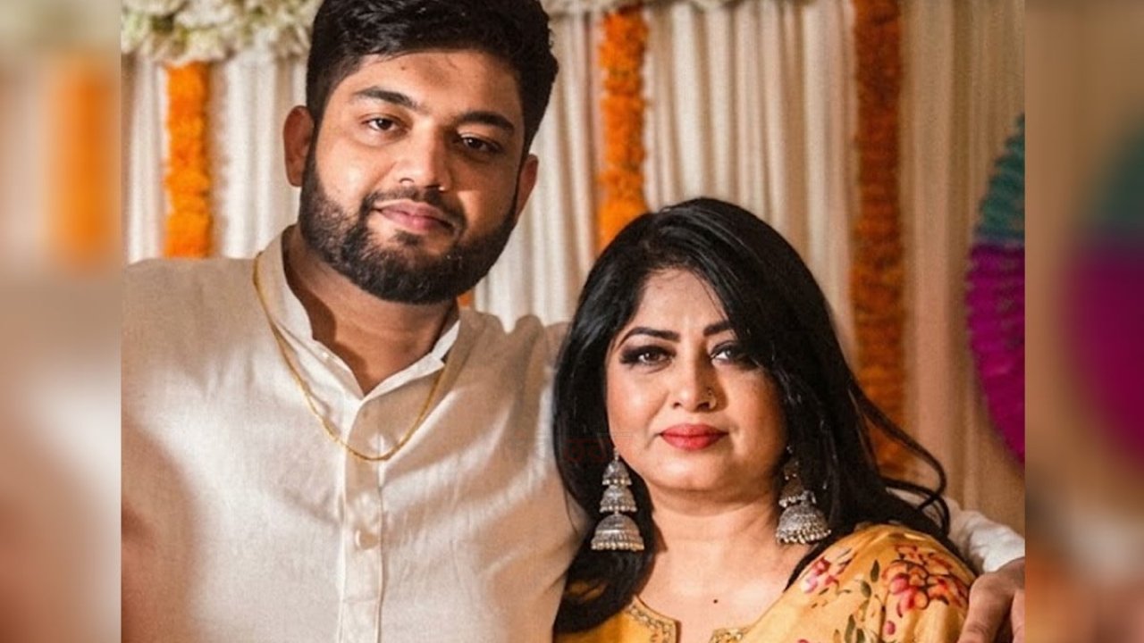 মৌসুমীকে নিয়ে অপপ্রচারে আইনি পদক্ষেপের হুঁশিয়ারি পুত্র ফারদিনের
