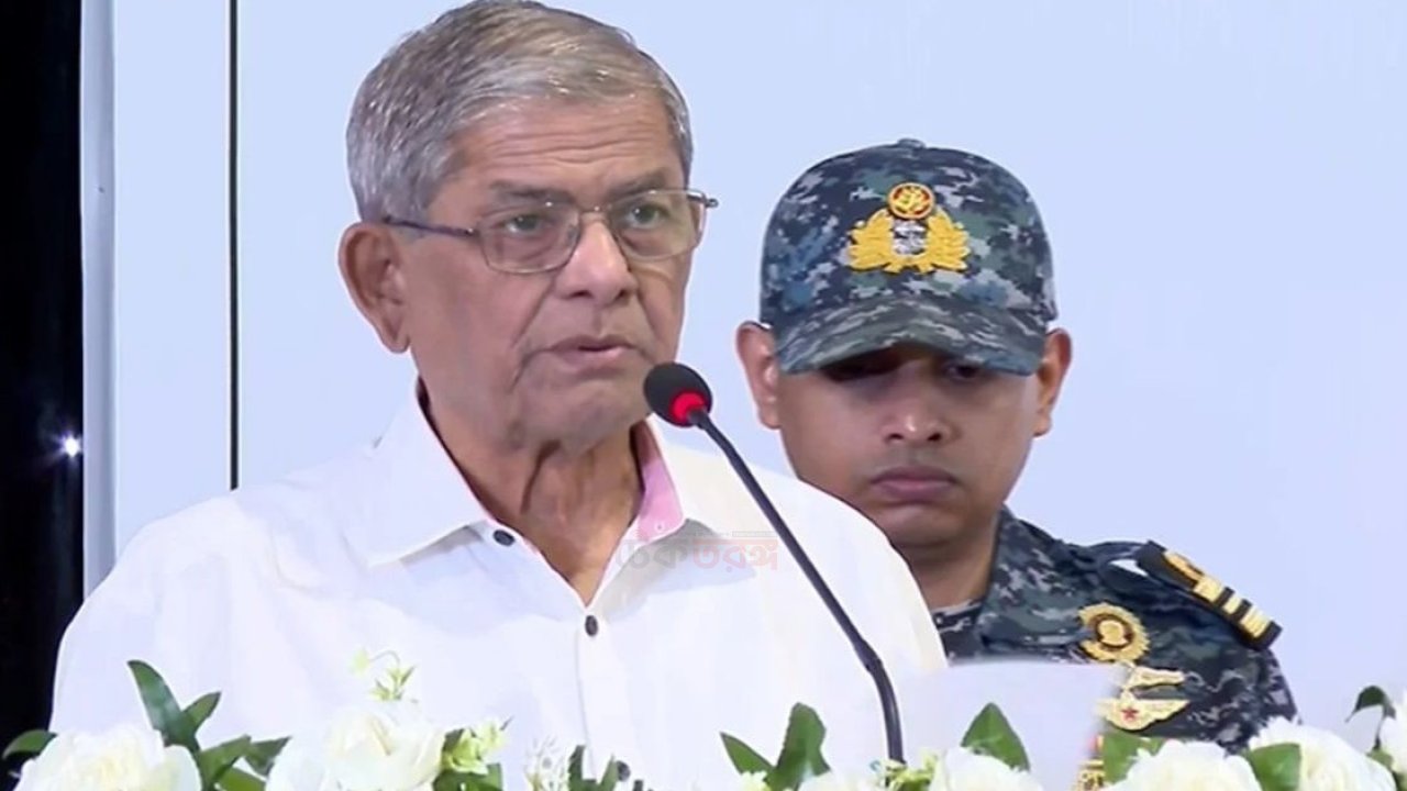 রাষ্ট্রপতি ফ্যাসিবাদে স্বজনপ্রীতি ও দুর্নীতিতে প্রতিষ্ঠান ধ্বংসের অভিযোগ