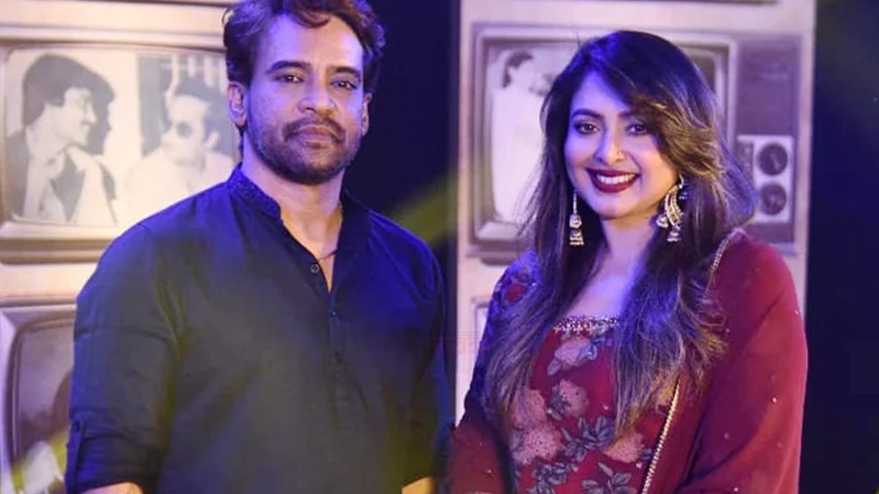 বিনোদন জগতে নতুন আলো: 'দ্য কিং' সিনেমা প্রকাশে