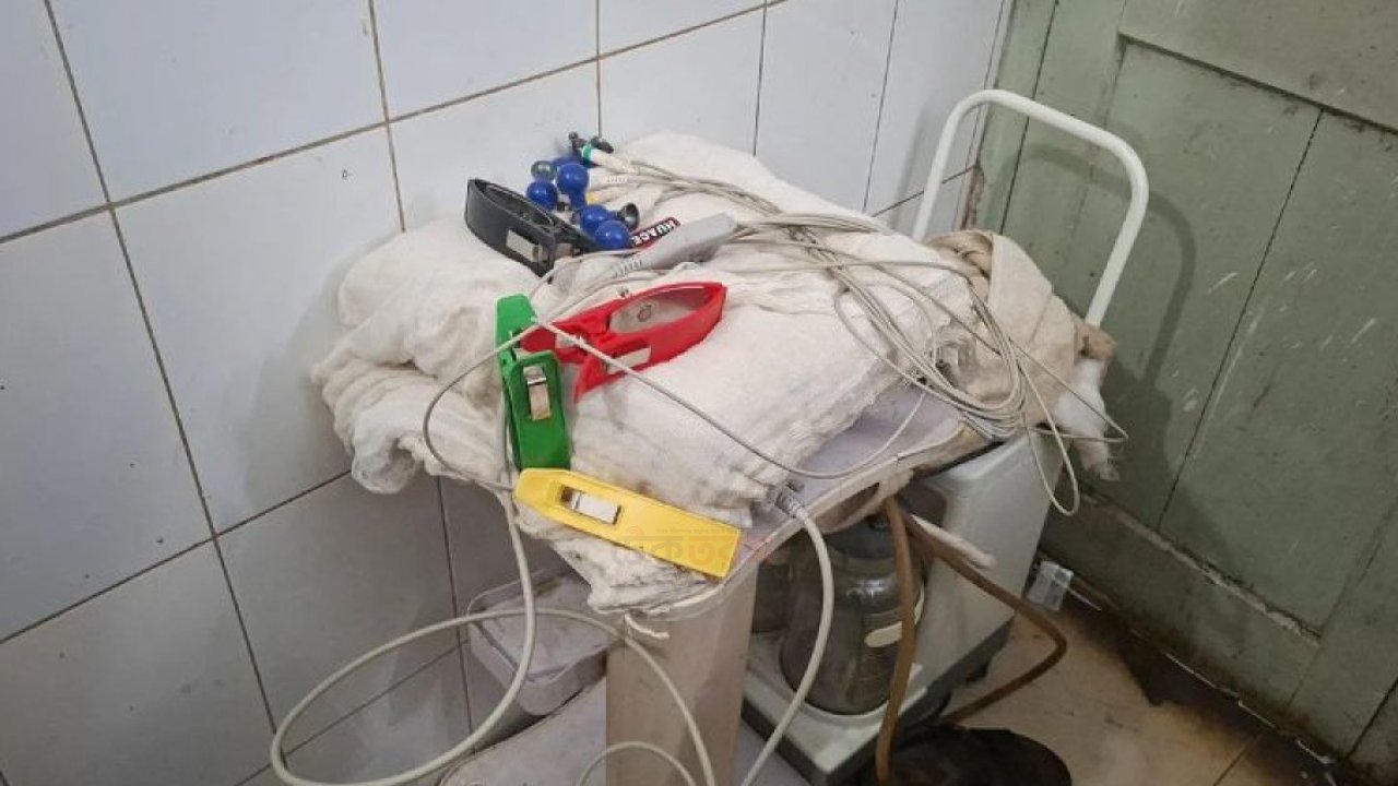 বাঁশ কাটা নিয়ে সংঘর্ষে এক ব্যক্তি গড়ালো হাসপাতালে