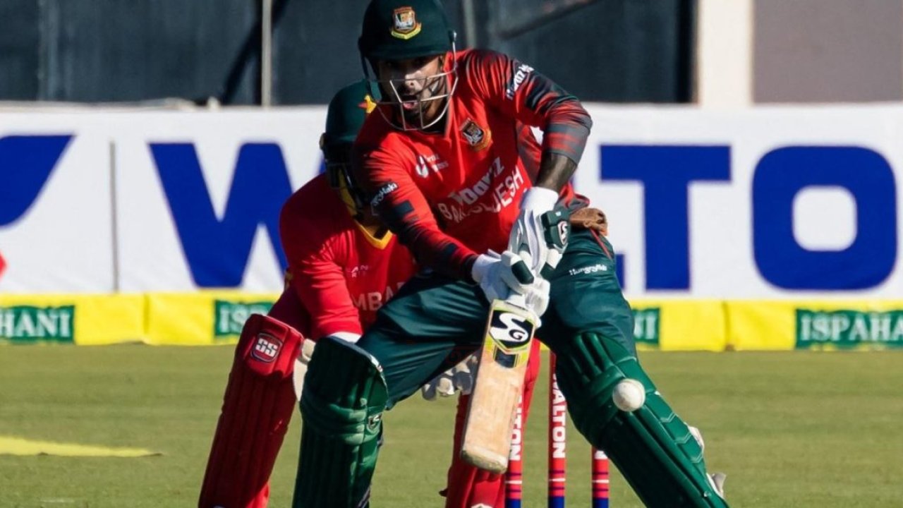 ১৭ অক্টোবরের টিভি খেলা: জাতীয় ফুটবল লিগের মুখোমুখি ম্যাচ