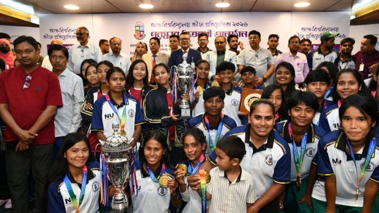 জাতীয় বিশ্ববিদ্যালয় জিতেছে নারী ফুটবলে চ্যাম্পিয়নশিপ