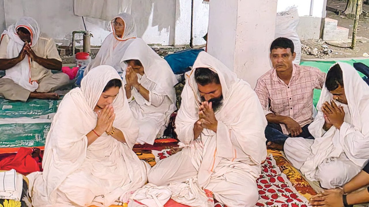 সাধন-ভজনের আয়োজন লালন শাহের স্মরণে শহরে