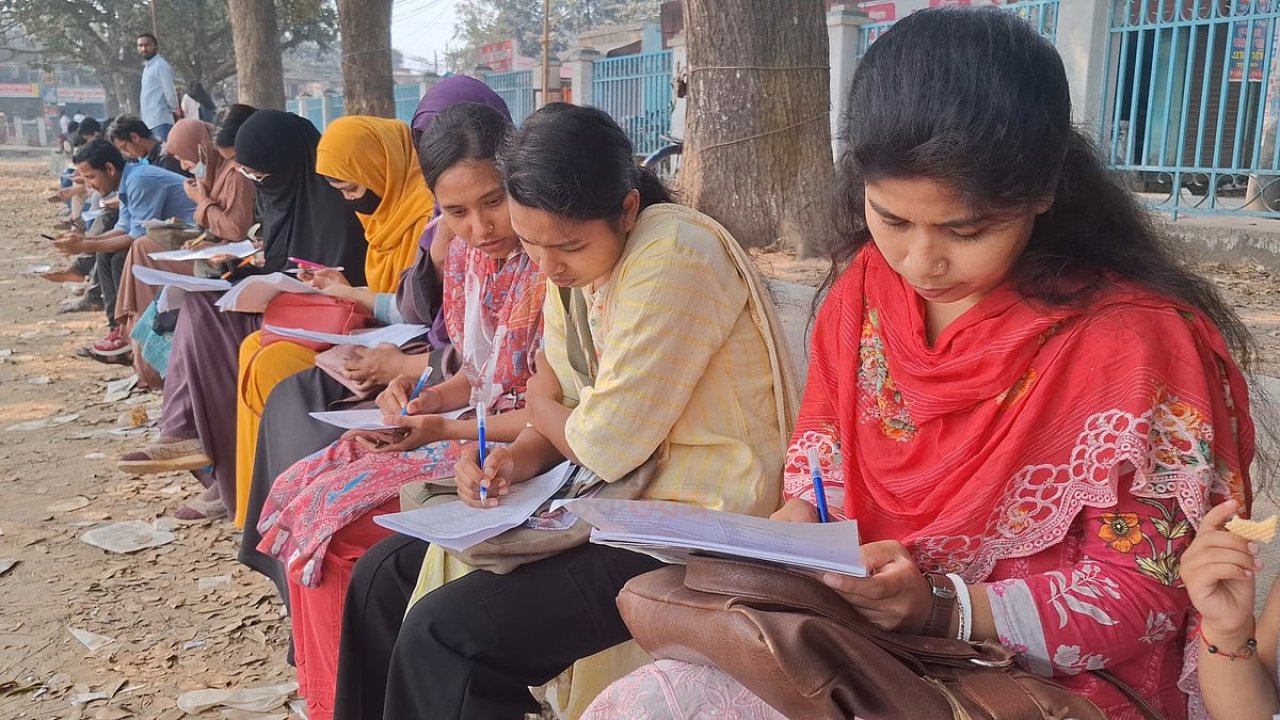 সরকারী ব্যাংকে সিনিয়র অফিসার পদে নিয়োগ, আবেদন শেষ তারিখ জানানো