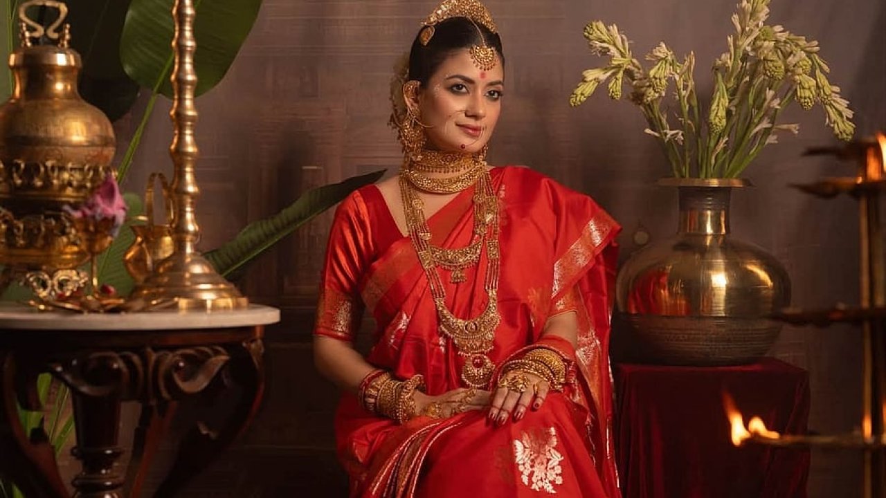 নতুন রোমান্টিক গানে প্রকাশিত 'রূপে তোমায় ভোলাব না'