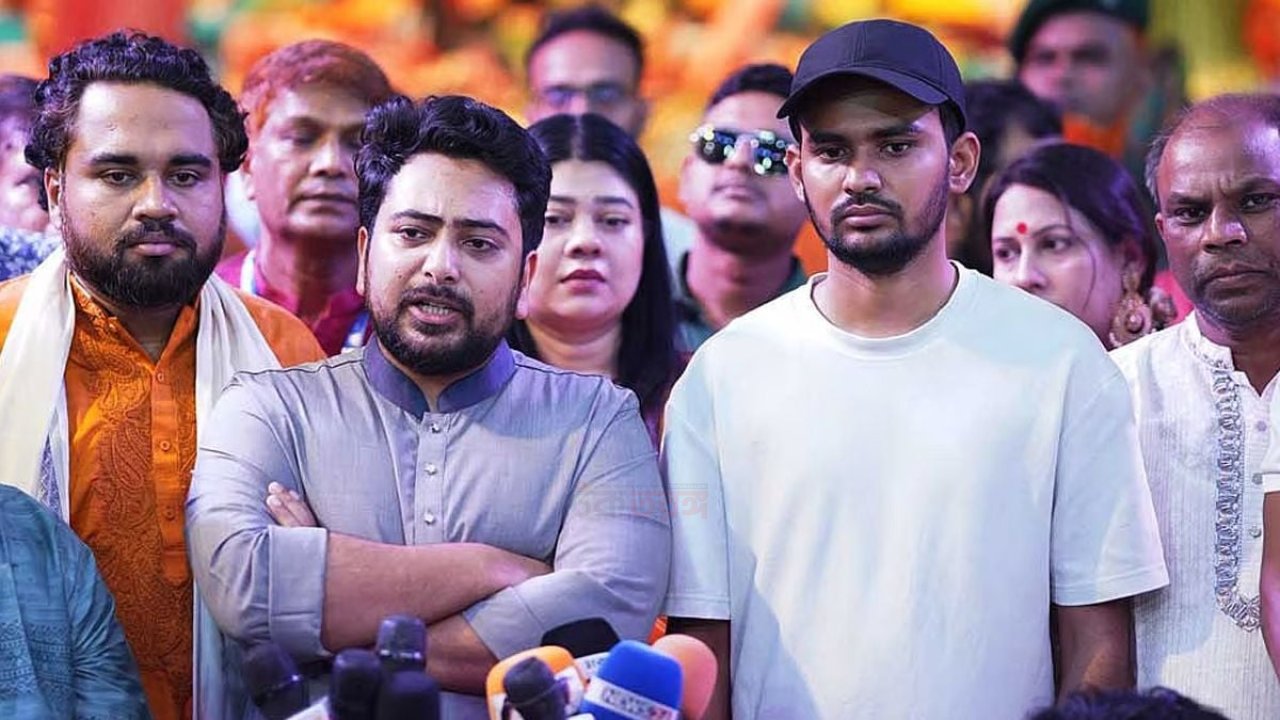 স্বরাষ্ট্রমন্ত্রী পদত্যাগের সময়ের প্রশ্নে নাহিদ ইসলামের মন্তব্য